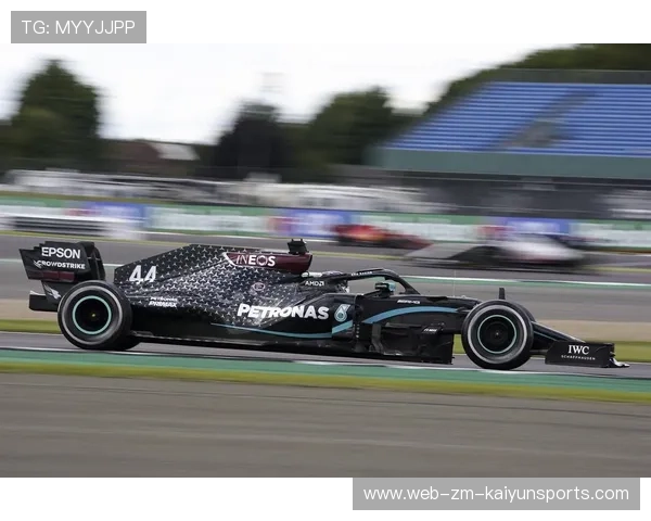 F1汉密尔顿模拟赛节奏更顺畅：探索极限速度与驾驶艺术的完美结合